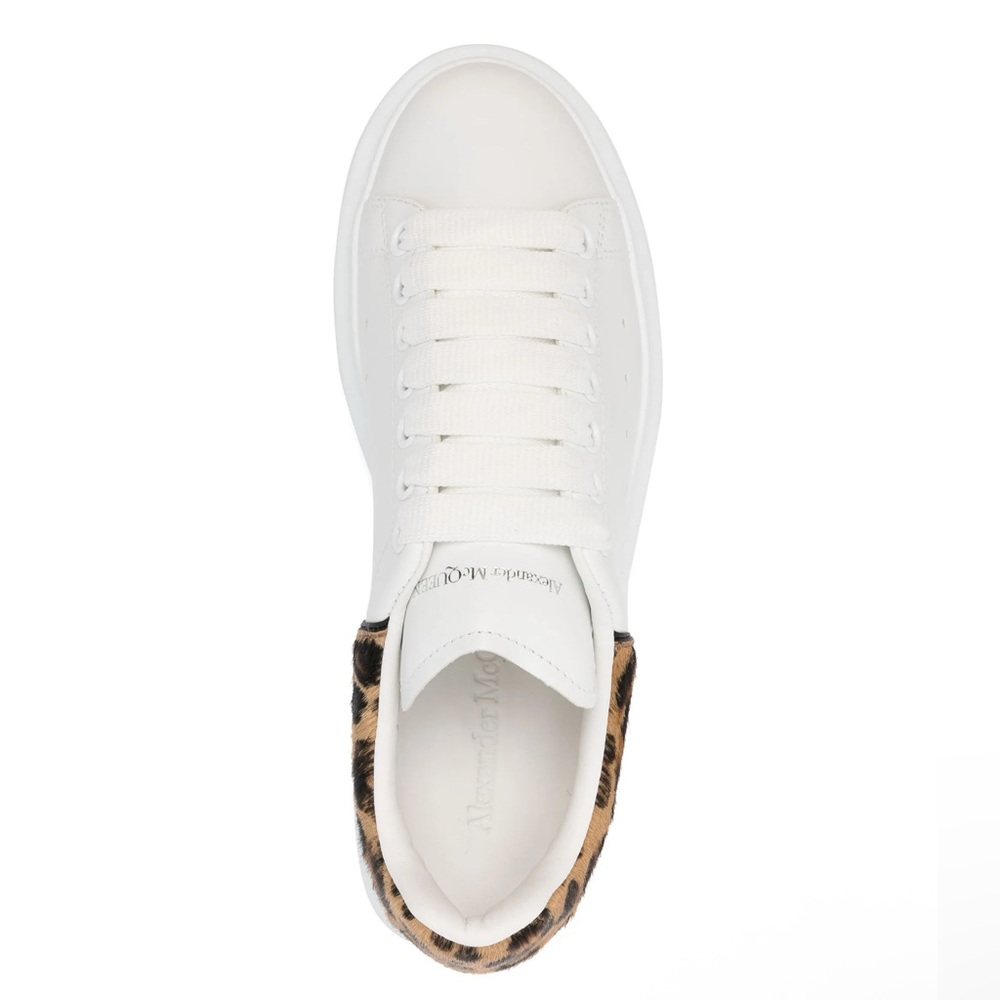 Alexander McQueen Oversized leather sneakers leopard - Picture 3 of 4